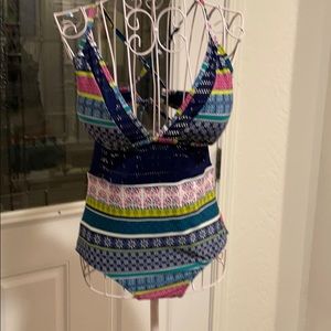 Cole of California Sz 10  multi color one piece